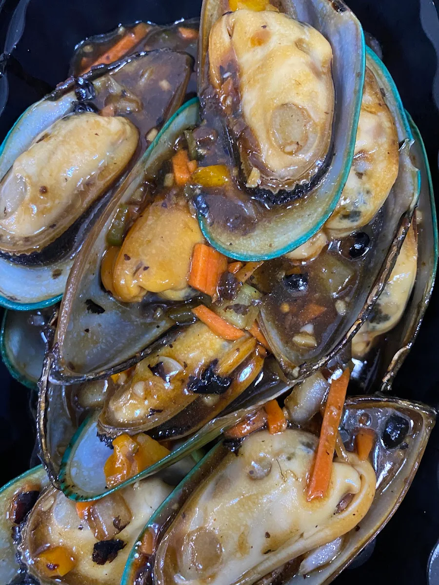 mussels with black bean sauce 豉汁青口, Spirit Bistro 豐味